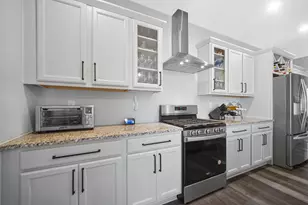 9551 Fescue Dr, Saint John, IN 46373 - Photo 13