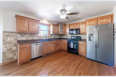 704 Coach Light Lane, Lowell, IN 46356 - Photo 15