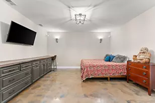 2309 Throughwoods Dr, Valparaiso, IN 46385 - Photo 41