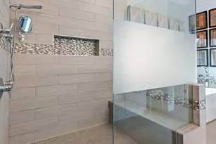 2309 Throughwoods Dr, Valparaiso, IN 46385 - Photo 31