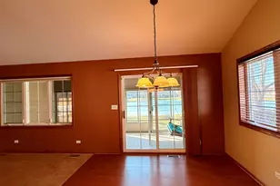 6198 Avocet Cir, Hobart, IN 46342 - Photo 21