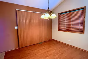 6198 Avocet Cir, Hobart, IN 46342 - Photo 21