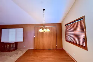 6198 Avocet Cir, Hobart, IN 46342 - Photo 23