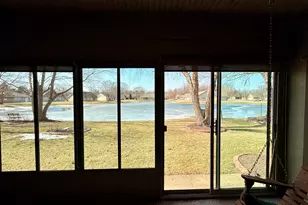 6198 Avocet Cir, Hobart, IN 46342 - Photo 27