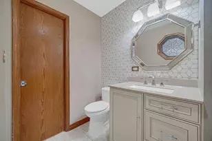 8017 Madison Ave, Munster, IN 46321 - Photo 13