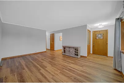 8017 Madison Avenue, Munster, IN 46321 - Photo 3