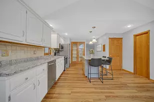 8017 Madison Ave, Munster, IN 46321 - Photo 11