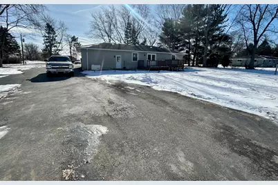 453 W 300 S, Valparaiso, IN 46385 - Photo 5