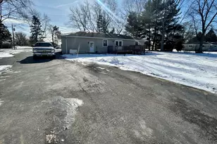 453 W 300 S, Valparaiso, IN 46385 - Photo 5