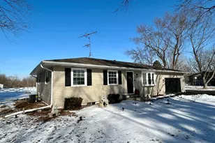 453 W 300 S, Valparaiso, IN 46385 - Photo 3