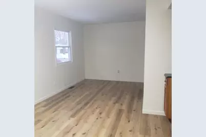 384 Lahonda Drive, Valparaiso, IN 46385 - Photo 7