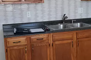 384 Lahonda Dr, Valparaiso, IN 46385 - Photo 7