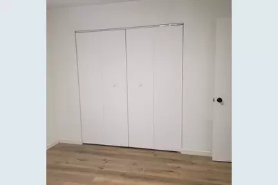 384 Lahonda Drive, Valparaiso, IN 46385 - Photo 17