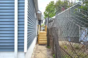 1212 W Taft St, Gary, IN 46404 - Photo 41