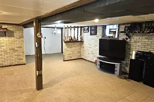 1212 W Taft St, Gary, IN 46404 - Photo 25