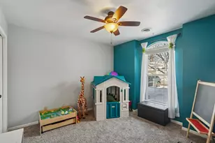 659 Forest Glen Dr, Valparaiso, IN 46385 - Photo 9