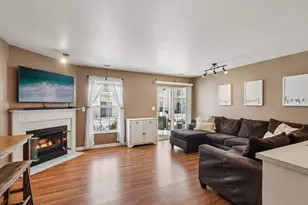 659 Forest Glen Dr, Valparaiso, IN 46385 - Photo 5