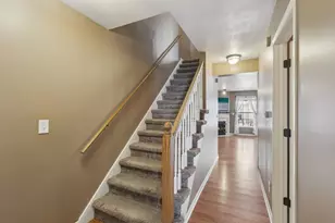 659 Forest Glen Dr, Valparaiso, IN 46385 - Photo 3