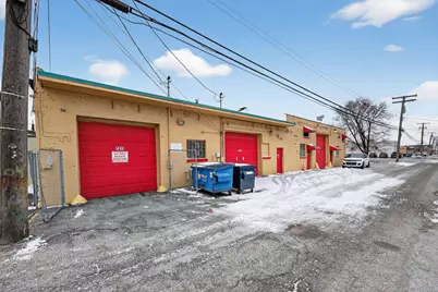 7235 Calumet Avenue, Hammond, IN 46324 - Photo 3