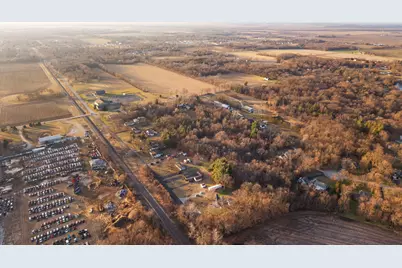 655 Orchid Street SE, Demotte, IN 46310 - Photo 9