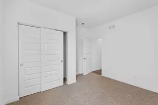 7602 W 106th Pl, Crown Point, IN 46307 - Photo 17