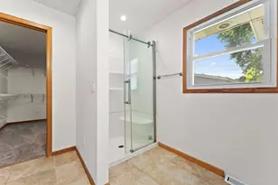 6363 Mulberry Ave, Portage, IN 46368 - Photo 21