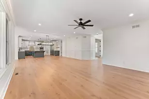 13822 Waterleaf Dr, Saint John, IN 46373 - Photo 17