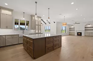 13822 Waterleaf Dr, Saint John, IN 46373 - Photo 29