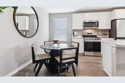 8956 Remington Way, Saint John, IN 46373 - Photo 3