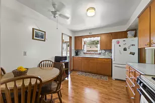 8546 Hohman Ave, Munster, IN 46321 - Photo 5