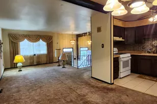 3403 W 77th Pl, Merrillville, IN 46410 - Photo 7