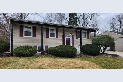 3403 W 77th Place, Merrillville, IN 46410 - Photo 3