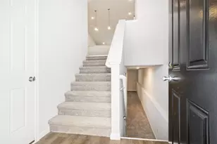 153 Mayfield Dr, Michigan City, IN 46360 - Photo 13