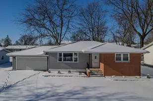 9380 Mckinley St, Crown Point, IN 46307 - Photo 1