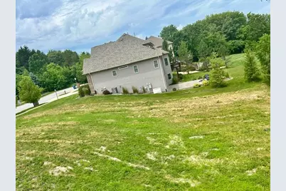 7518 Fawn Valley Drive, Schererville, IN 46375 - Photo 9