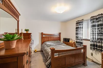 8120 Tapper Avenue, Munster, IN 46321 - Photo 13