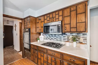 8120 Tapper Avenue, Munster, IN 46321 - Photo 9