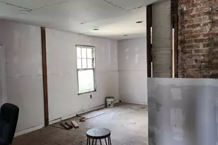 627 Tennessee St, Gary, IN 46402 - Photo 15