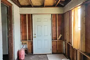 627 Tennessee St, Gary, IN 46402 - Photo 13