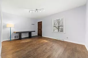 139 N Indiana St, Griffith, IN 46319 - Photo 3