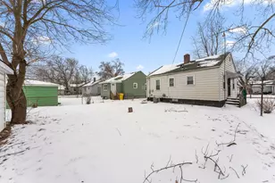 139 N Indiana St, Griffith, IN 46319 - Photo 17