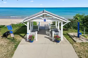 3820 Hiawatha Dr, Michiana Shores, IN 46360 - Photo 33