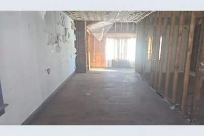 4747 Cedar Avenue, Hammond, IN 46327 - Photo 9