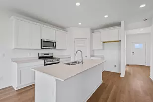 7848 W 106th Pl, Crown Point, IN 46307 - Photo 3