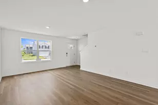 594 Petry St, Hebron, IN 46341 - Photo 5