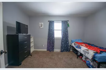 763 Timberline Pkwy, Valparaiso, IN 46385 - Photo 7