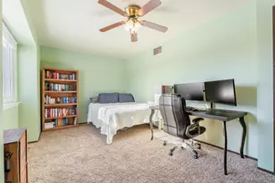 8323 Fairbanks St, Crown Point, IN 46307 - Photo 9