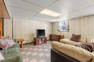 2216 Vermillion St, Lake Station, IN 46405 - Photo 17