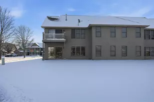 1496 Lakewood Ln, Schererville, IN 46375 - Photo 23