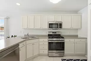 1496 Lakewood Ln, Schererville, IN 46375 - Photo 11